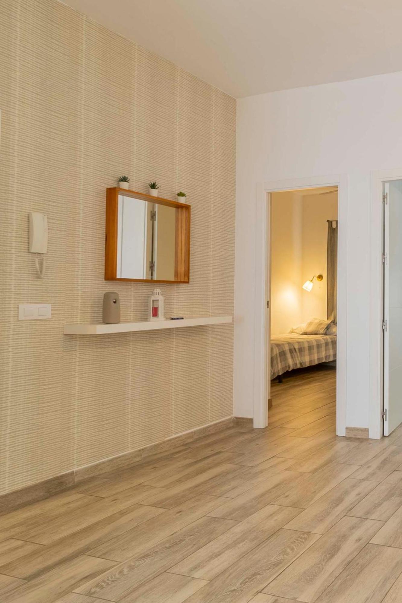 Apartamentos Los Remedios 塞维利亚 外观 照片