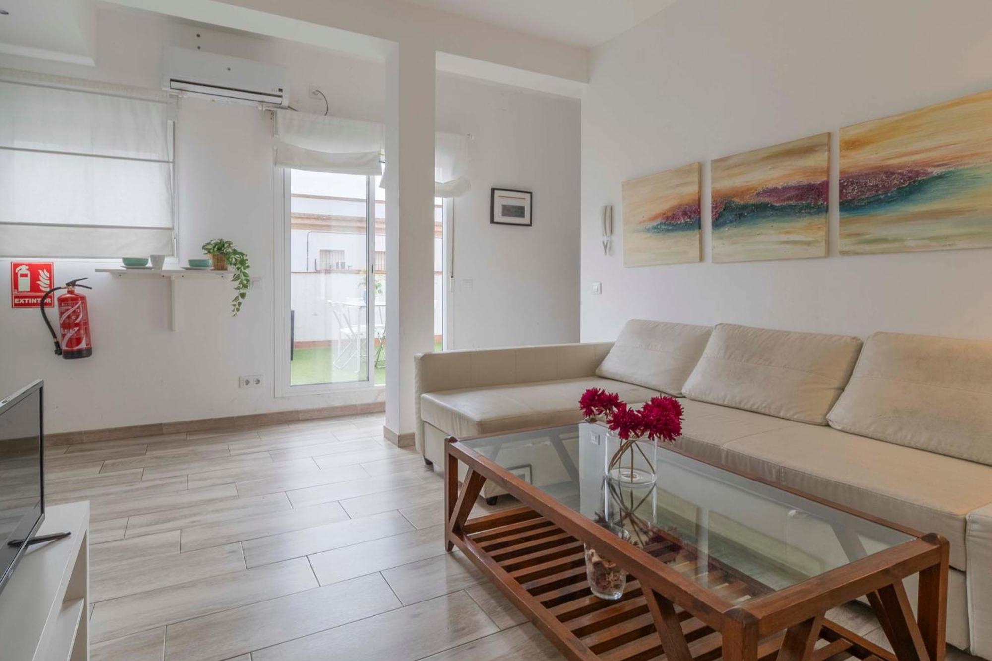 Apartamentos Los Remedios 塞维利亚 外观 照片