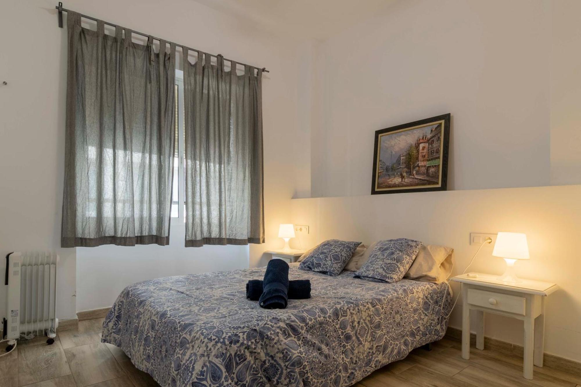 Apartamentos Los Remedios 塞维利亚 外观 照片
