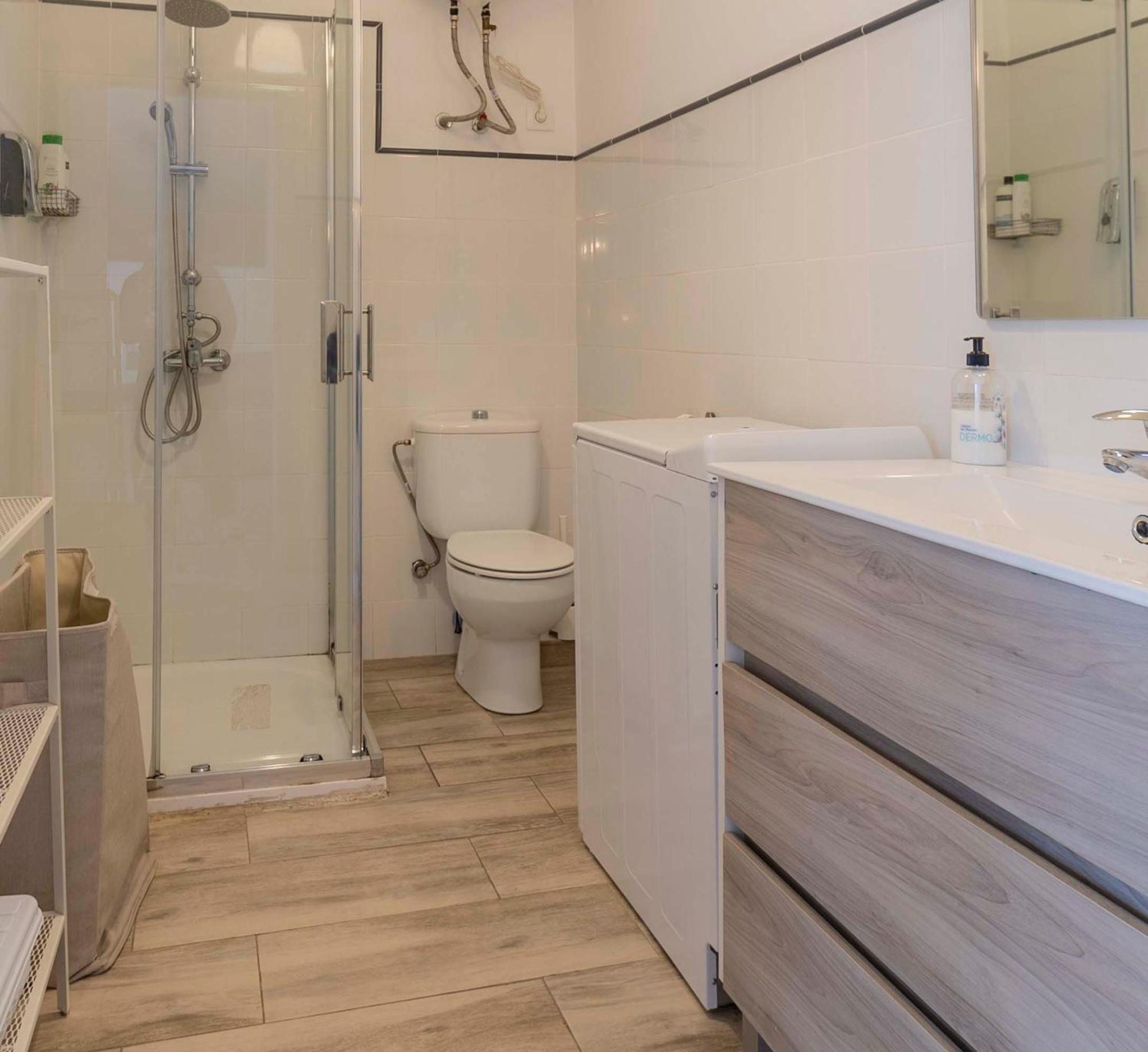 Apartamentos Los Remedios 塞维利亚 外观 照片